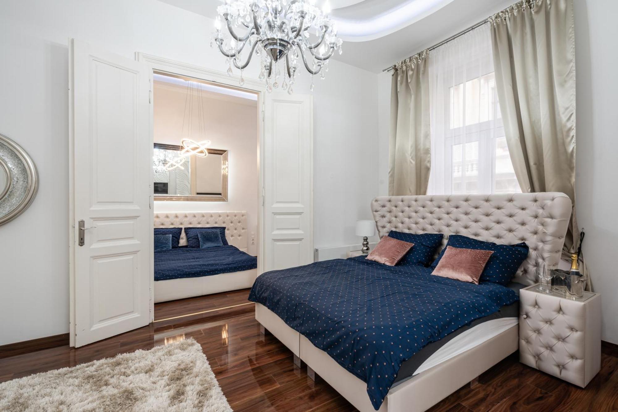 Opera Balkony Luxury Apartment With Free Parking Budapest Exterior photo