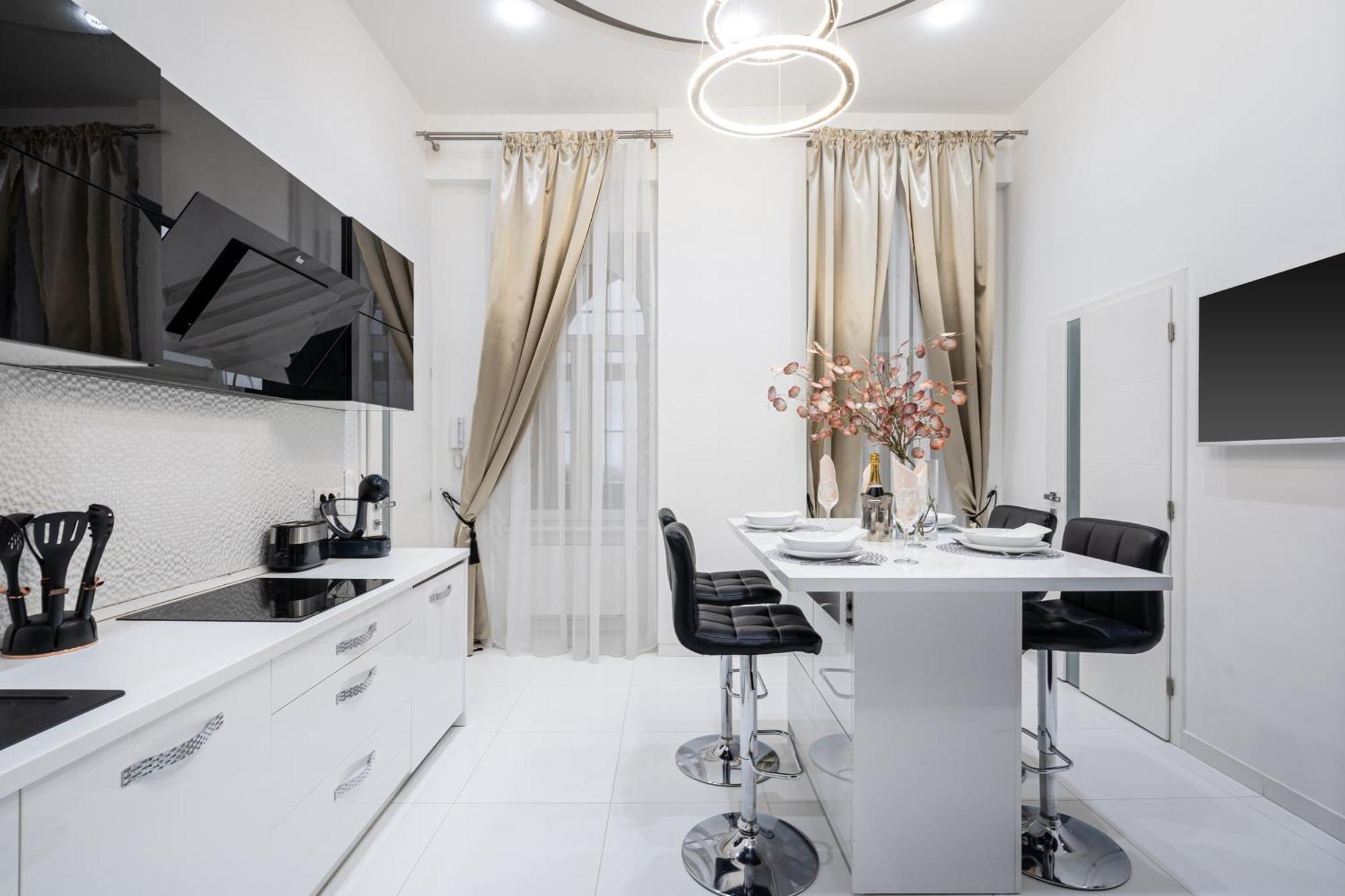 Opera Balkony Luxury Apartment With Free Parking Budapest Exterior photo