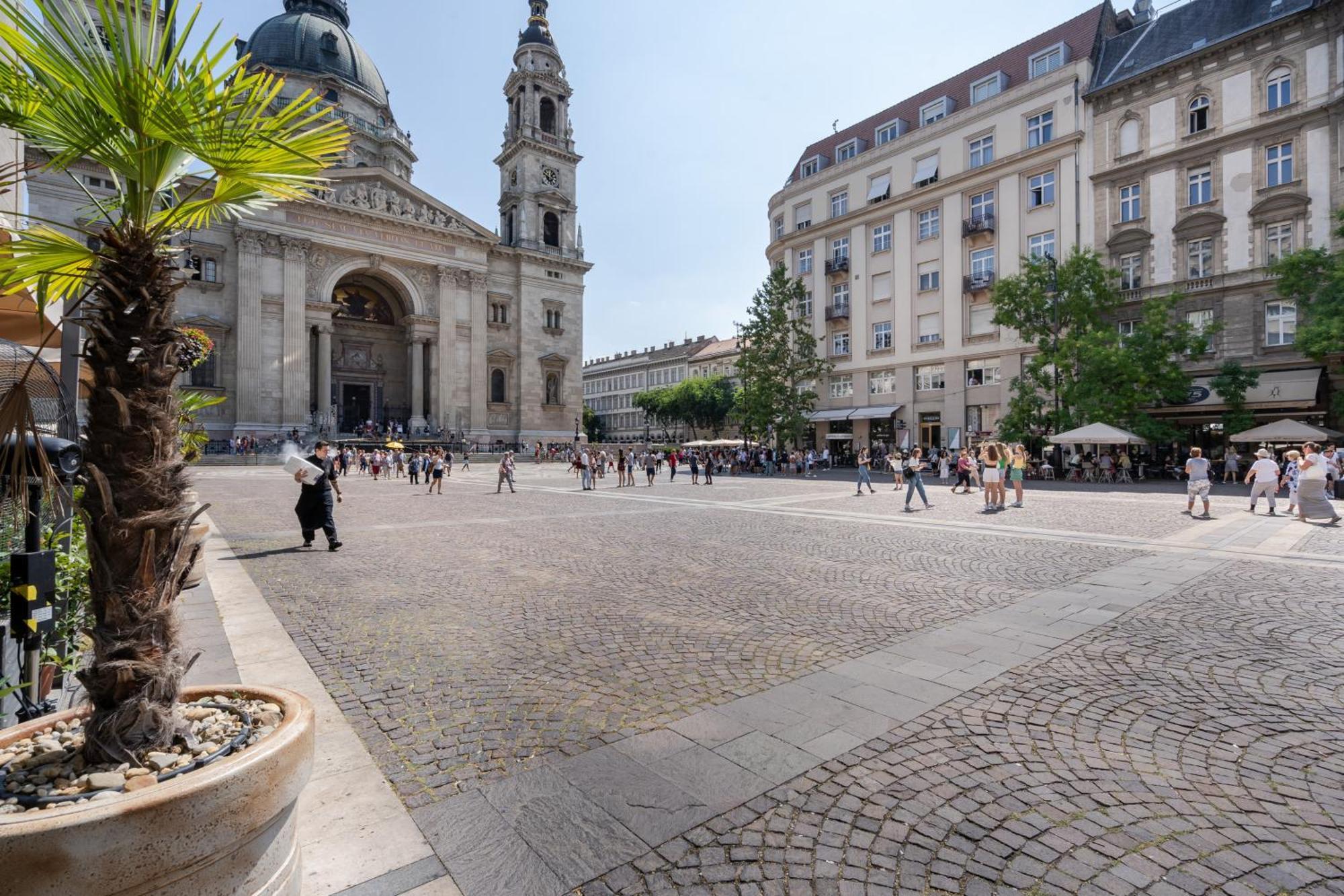 Opera Balkony Luxury Apartment With Free Parking Budapest Exterior photo